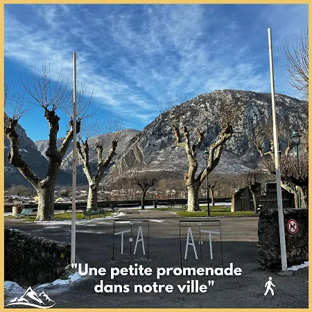 Beau Petit Au Coeur De L'ariege. Tarascon-sur-Ariège