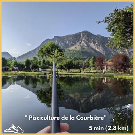 Daire Beau Petit Au Coeur De L'ariege. *